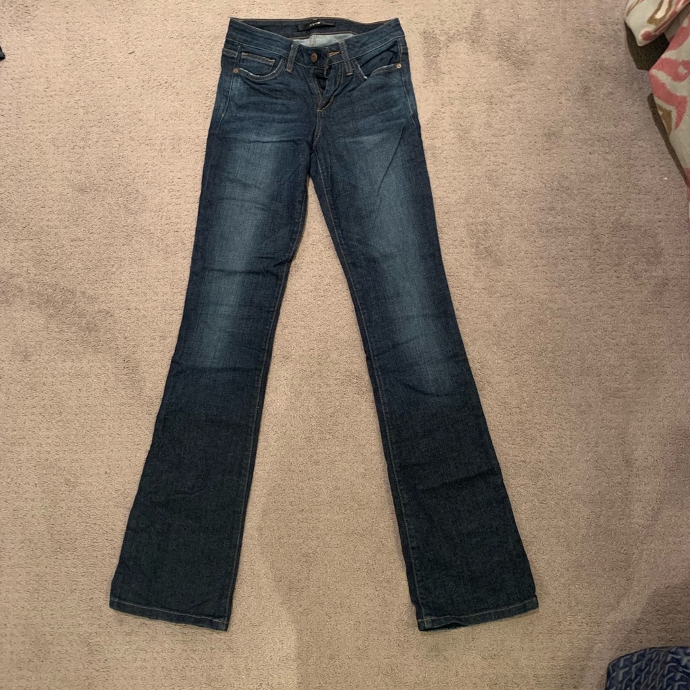 Joe’s Jeans Curvy Bootcut Size 25